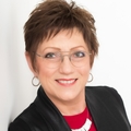 Debra Oman Real Estate Agent at Re/Max House of Brokers