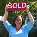 Teresa Peterson Real Estate Agent at Edina Realty, Inc.