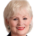Dottie Johnson Real Estate Agent at RE/MAX Palm Realty